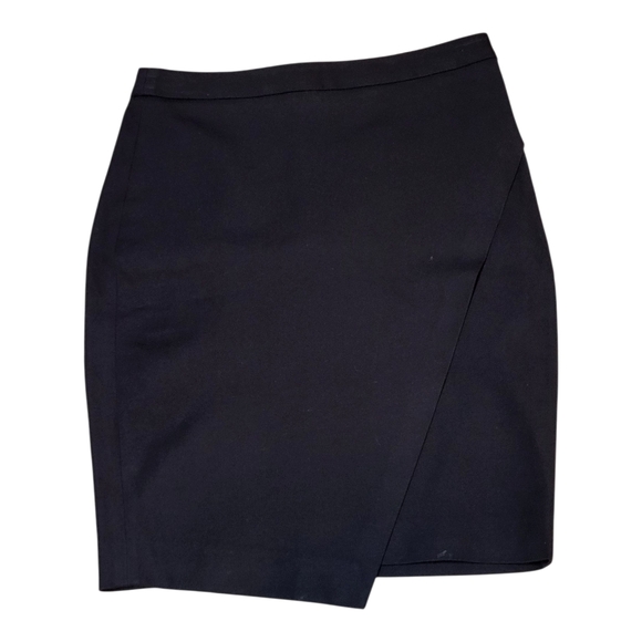 Banana Republic Dresses & Skirts - Banana Republic Women's Black Asymmetrical Skirt - Size 00P